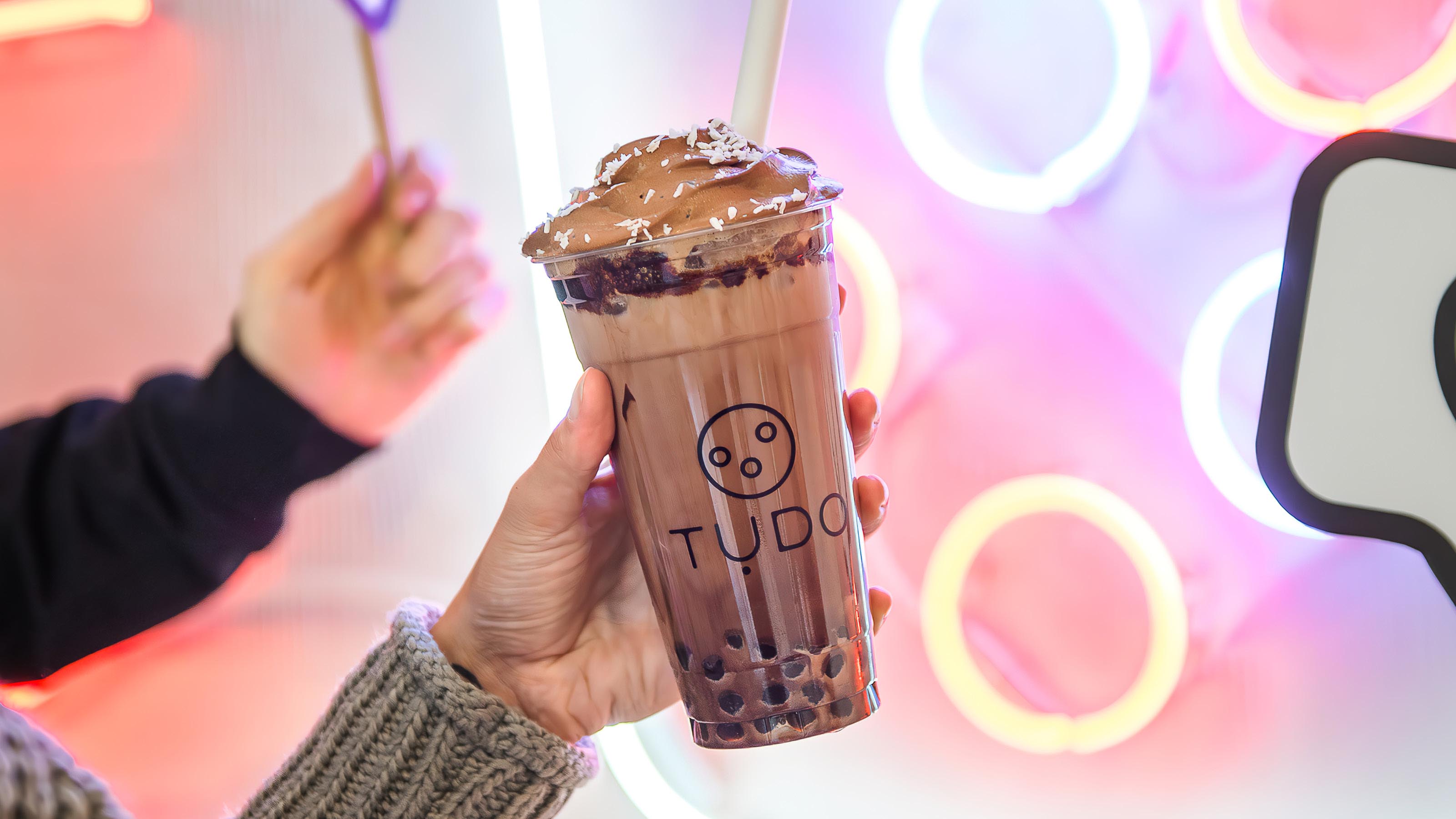 Ø TỤDO